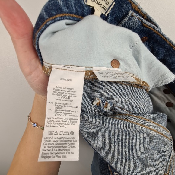 Madewell The Perfect Vintage Jean‎ Size 28 Tapered Leg Medium Wash Fitted Denim - Picture 10 of 10